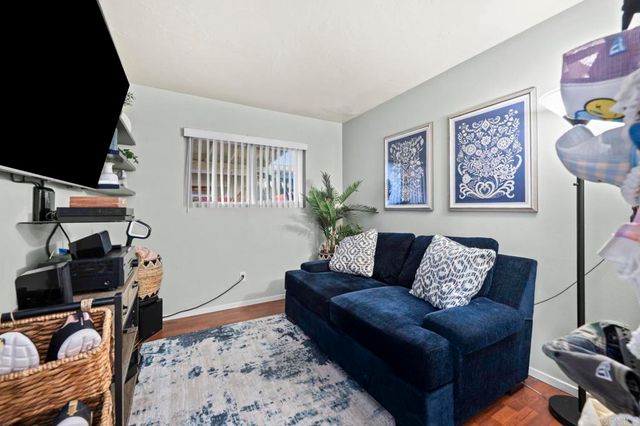 1248 Denver Lane E, El Cajon, CA 92021