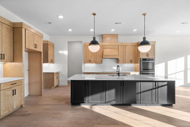 6 Belmont Rd, Clarksville, TN 37040