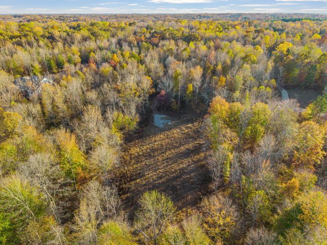 6 Belmont Rd, Clarksville, TN 37040