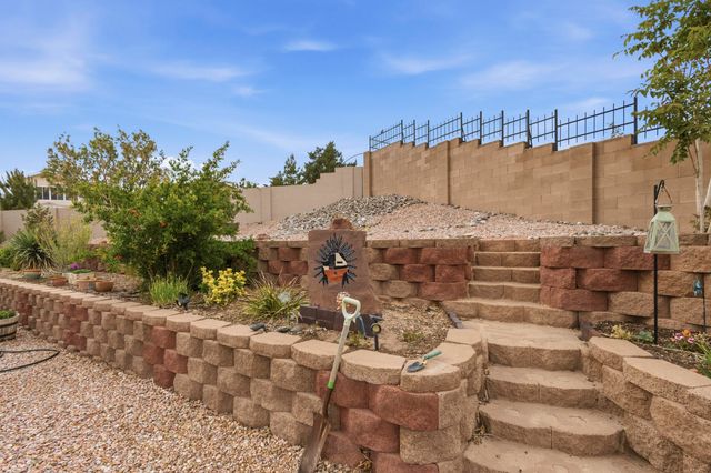 7211 Milan Hills Road NE, Rio Rancho, NM 87144