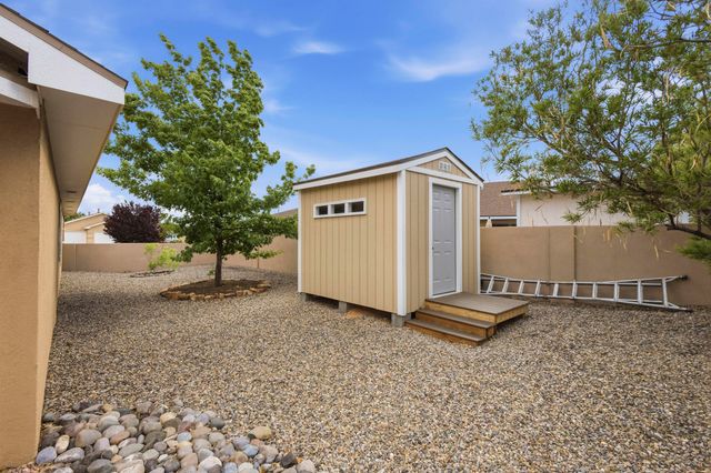 7211 Milan Hills Road NE, Rio Rancho, NM 87144