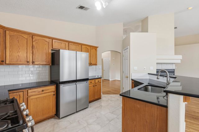 7211 Milan Hills Road NE, Rio Rancho, NM 87144
