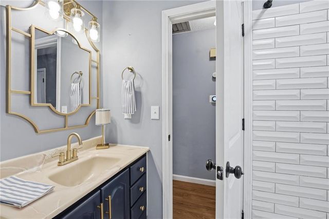 1113 SE 2nd Terrace, Lee's Summit, MO 64063