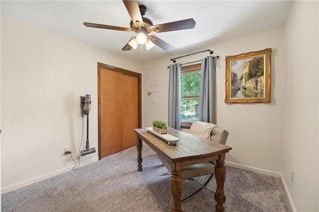 1113 SE 2nd Terrace, Lee's Summit, MO 64063