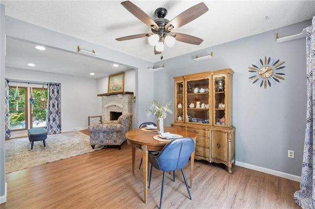 1113 SE 2nd Terrace, Lee's Summit, MO 64063