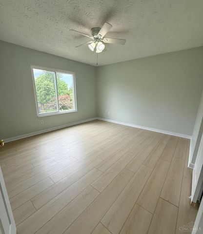 1284 Clarawill Drive, Goshen Twp, OH 45140