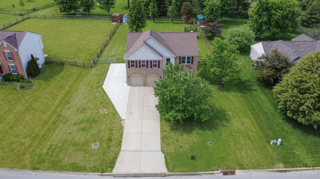 1284 Clarawill Drive, Goshen Twp, OH 45140
