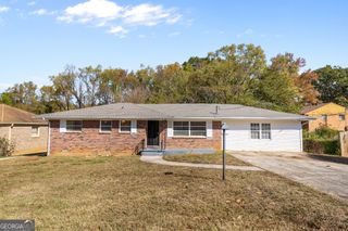 4010 Emerald Lake Drive, Decatur, GA 30035