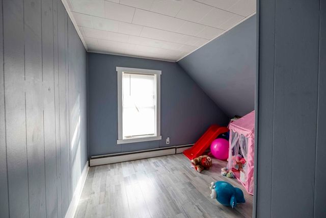 111 Hillman St, New Bedford, MA 02740