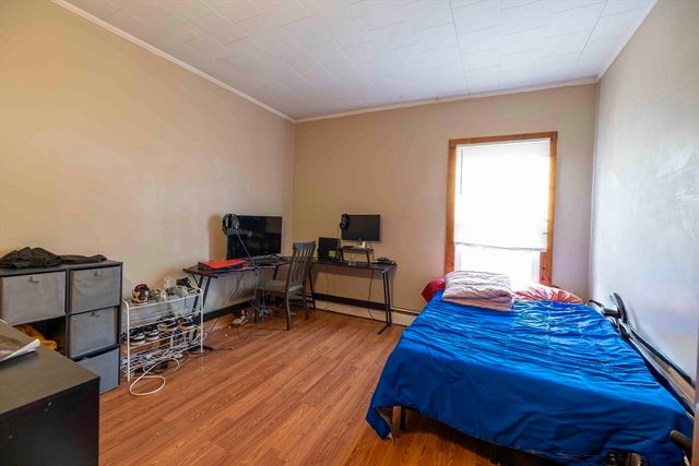 111 Hillman St, New Bedford, MA 02740