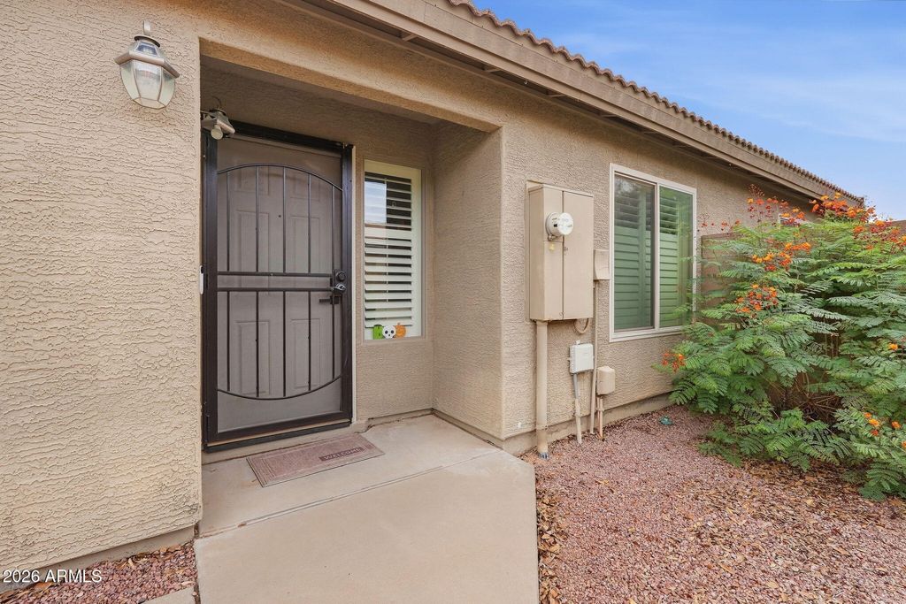 33198 N CAT HILLS Avenue, San Tan Valley, AZ 85144 — photo 2