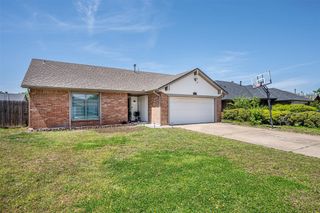 8421 Woodhue Drive, Oklahoma City, OK 73135