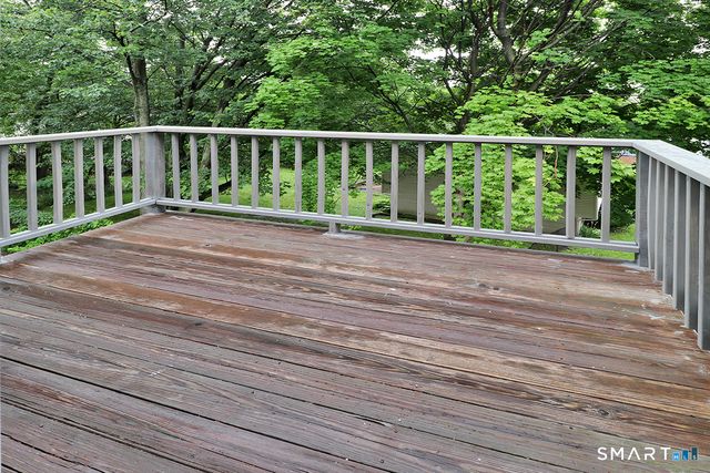 708 Black Rock Turnpike, Fairfield, CT 06825