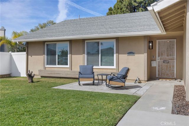17161 Golden View, Huntington Beach, CA 92647