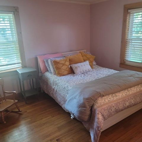 32 Chadwick Ave, Barnstable, MA 02601