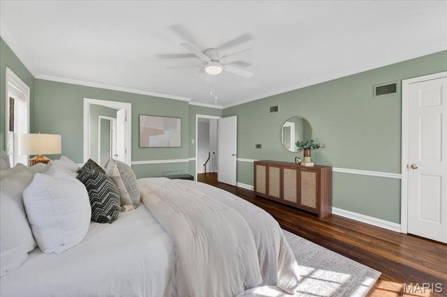 61 York Drive, Brentwood, MO 63144