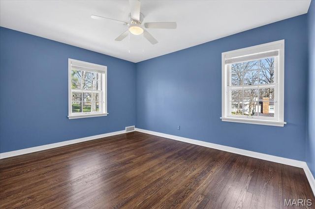 61 York Drive, Brentwood, MO 63144