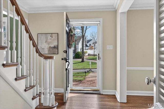 61 York Drive, Brentwood, MO 63144