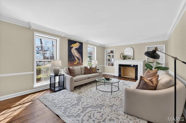 61 York Drive, Brentwood, MO 63144