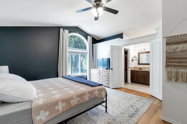 3206 N Forest Lakes St, Wichita, KS 67205