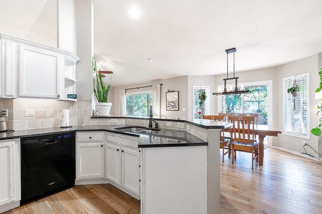 3206 N Forest Lakes St, Wichita, KS 67205