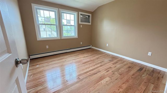 10031 200th Street, Hollis, NY 11423