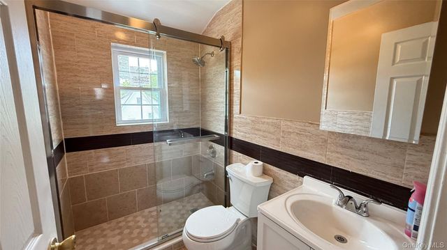 10031 200th Street, Hollis, NY 11423