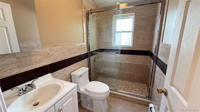10031 200th Street, Hollis, NY 11423