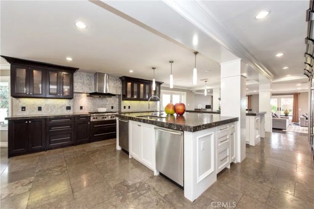 111 hillcrest Drive, Irvine, CA 92603