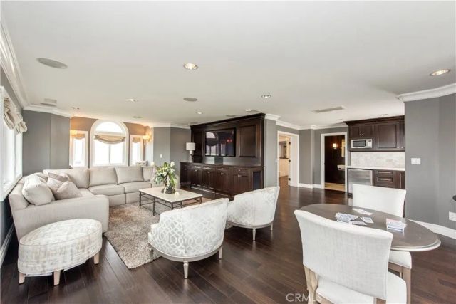 111 hillcrest Drive, Irvine, CA 92603