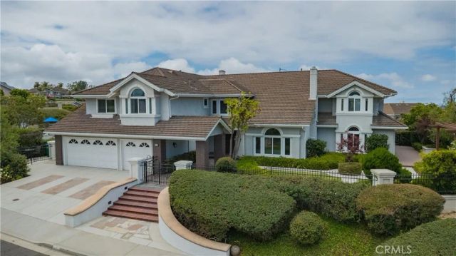 111 hillcrest Drive, Irvine, CA 92603