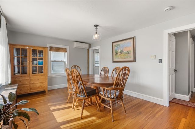 384 Vine Street, Pawtucket, RI 02861
