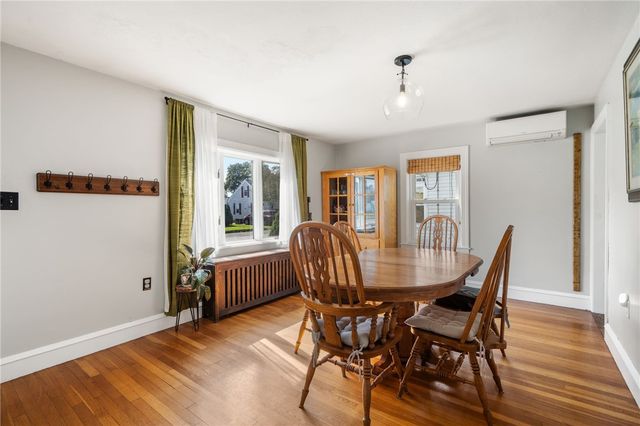 384 Vine Street, Pawtucket, RI 02861