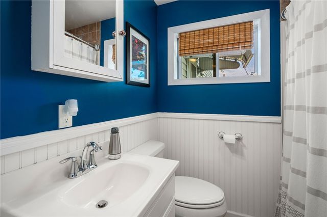 384 Vine Street, Pawtucket, RI 02861