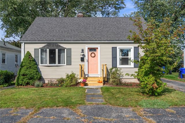 384 Vine Street, Pawtucket, RI 02861