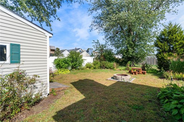 384 Vine Street, Pawtucket, RI 02861