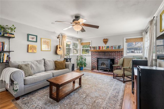 384 Vine Street, Pawtucket, RI 02861