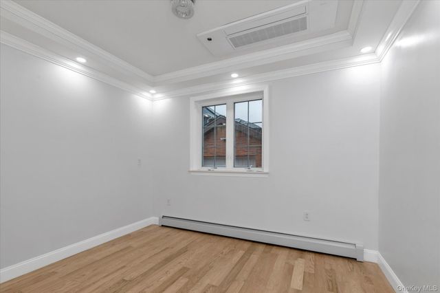 27-09 Utopia Parkway, Flushing, NY 11358