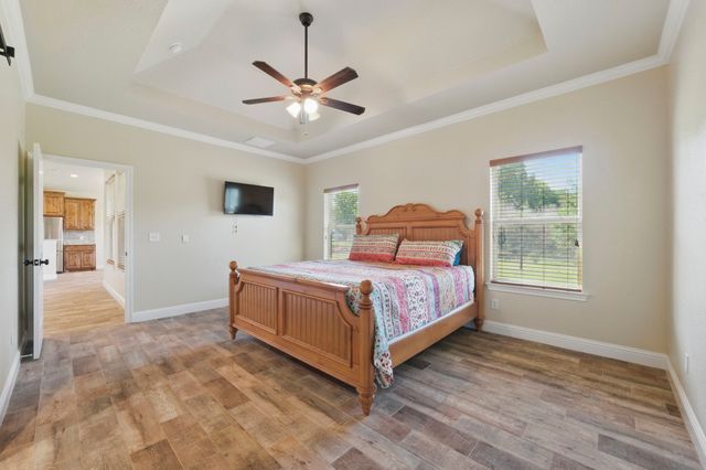 2304 Forest Hill Lane, Granbury, TX 76048