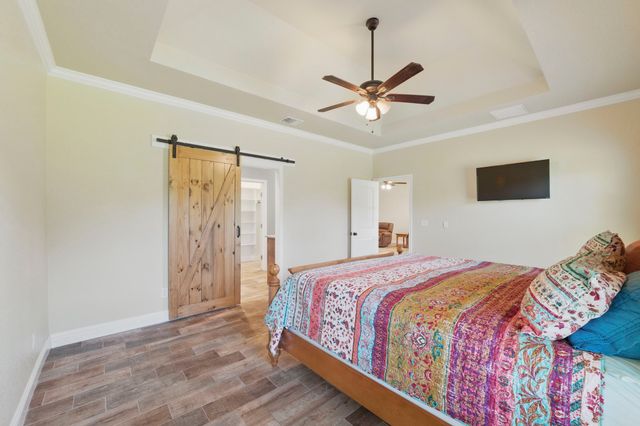 2304 Forest Hill Lane, Granbury, TX 76048