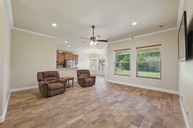2304 Forest Hill Lane, Granbury, TX 76048