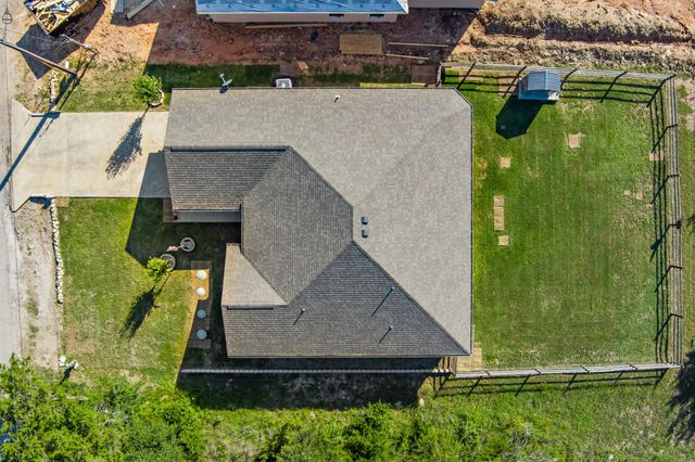 2304 Forest Hill Lane, Granbury, TX 76048