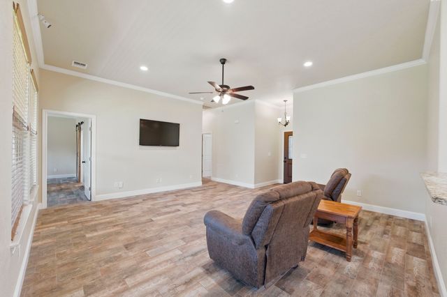 2304 Forest Hill Lane, Granbury, TX 76048