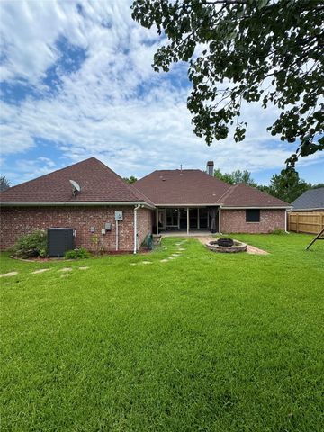 1812 Bayou Bend, Bossier City, LA 71111