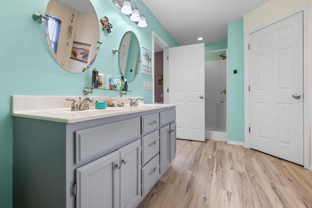 780 W Stewart Street, Bolivar, MO 65613