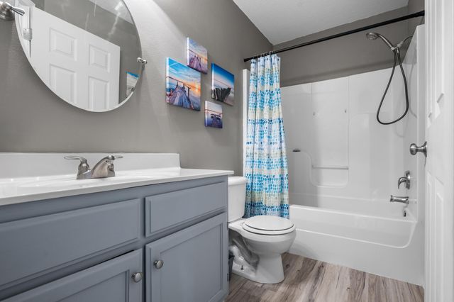 780 W Stewart Street, Bolivar, MO 65613