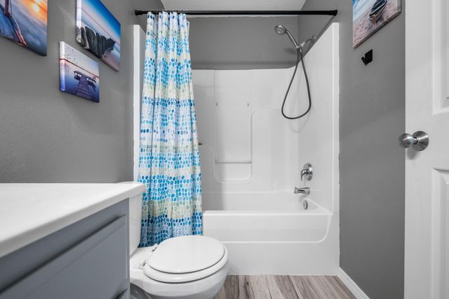 780 W Stewart Street, Bolivar, MO 65613