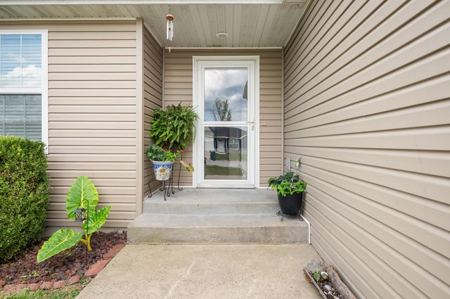 780 W Stewart Street, Bolivar, MO 65613