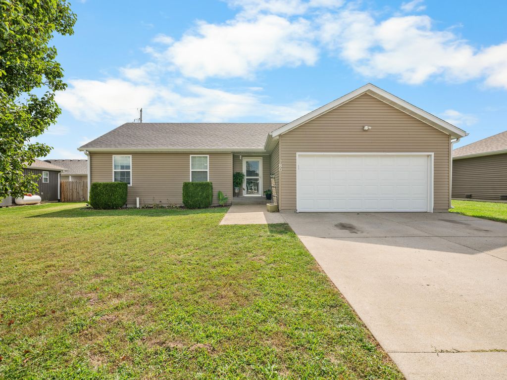 780 W Stewart Street, Bolivar, MO 65613