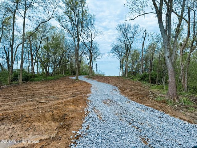 1157 Hannah Rd, Shelbyville, KY 40065